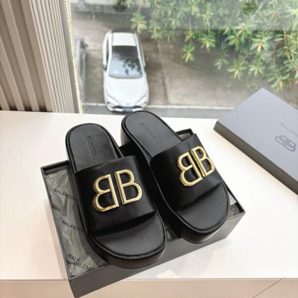 G289 Balenciaga Frühling und Sommer Neue flache Hausschuhe Sandalen