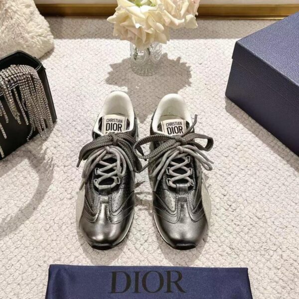 Dior Vibe Low-Top-Sneakers mit dicker Sohle