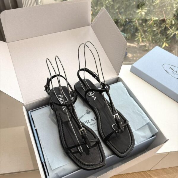 replica,schuhe,beste,kaufen,1:1,besten,seiten,Replik,turnschuhe,sneakers G887 PRADA neuesten Frühling und Sommer neue Flip-Flops Sandalen