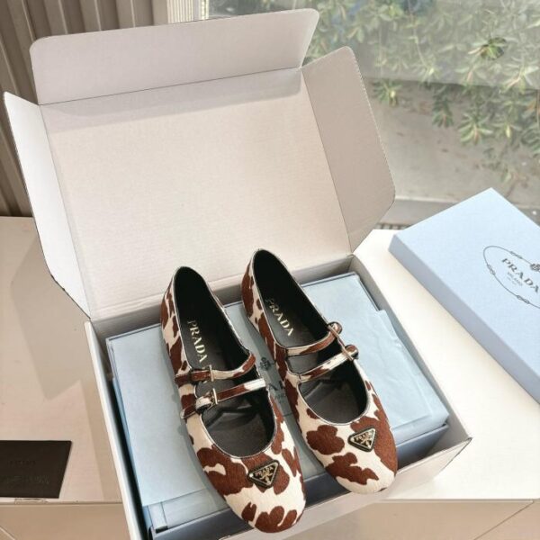 replica,schuhe,beste,kaufen,1:1,besten,seiten,Replik,turnschuhe,sneakers G887 PRADA neuesten Frühjahr und Sommer neue Mary Jane Loafers einzelne Schuhe voll