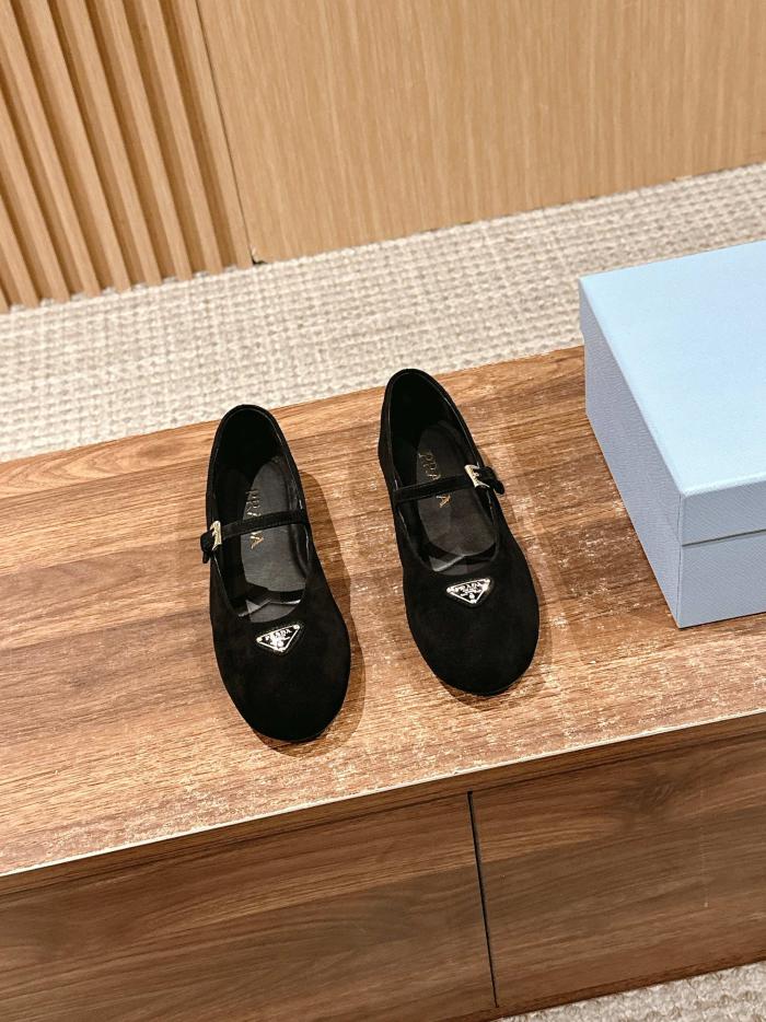 replica,schuhe,beste,kaufen,1:1,besten,seiten,Replik,turnschuhe,sneakers Neue Mary Jane-Schuhe von Prada replica,schuhe,beste,kaufen,1:1,besten,seiten,Replik,turnschuhe,sneakers Neue Mary Jane-Schuhe von Prada