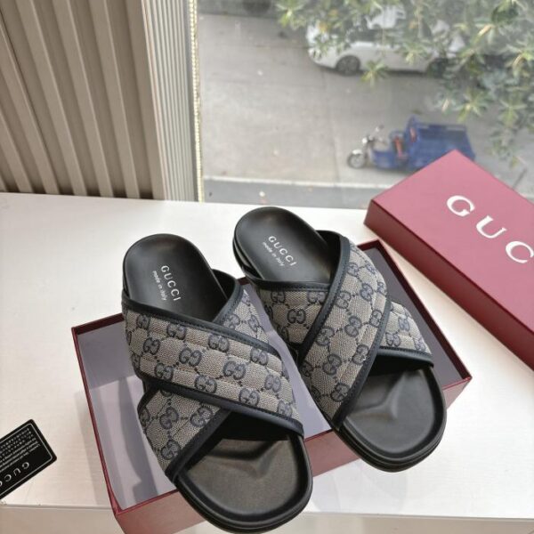 G335 Top-Version GUCCI Damen-Pantoletten mit dicker Sohle und geschlossener Spitze
