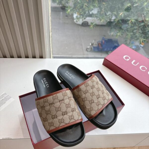 G335 Top-Version GUCCI Damen-Pantoletten mit dicker Sohle und geschlossener Spitze