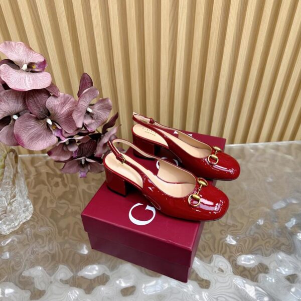 replica,schuhe,beste,kaufen,1:1,besten,seiten,Replik,turnschuhe,sneakers GUCCI Sandalen mit Horsebit-Diamantschnalle und dickem Absatz