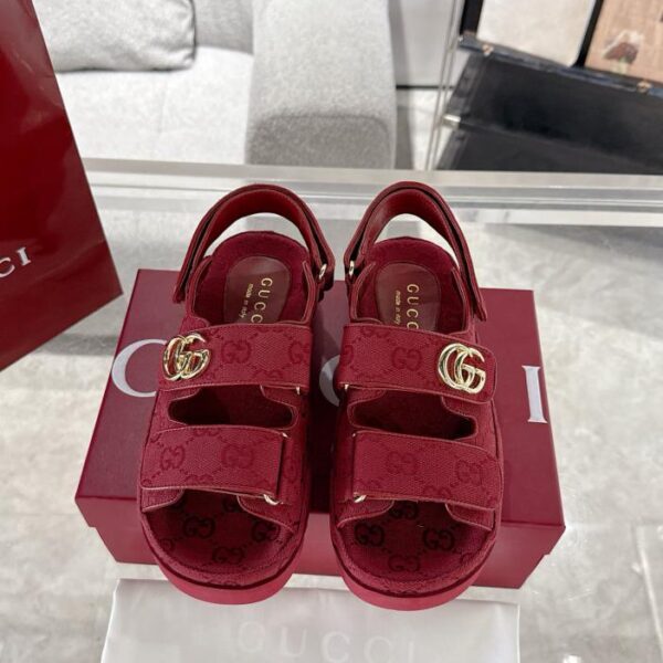 replica,schuhe,beste,kaufen,1:1,besten,seiten,Replik,turnschuhe,sneakers Gucci Double G Klettsandalen für Damen