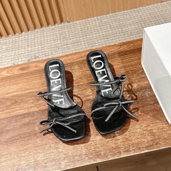 Loewe Frühling und Sommer Neueste Mode Sandalen (93FPM)