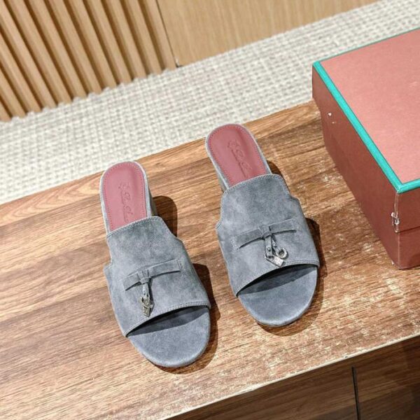 Loro Piana klassische Slipper mit Blockabsatz (01SEF)