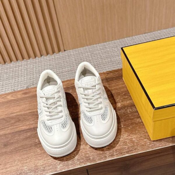 Fendi neue Match-Schuhe mit dicker Sohle, zweifarbig, atmungsaktiv, erfrischendes Mesh, lässige Sportschuhe, weiße Schuhe (AQ0QB)