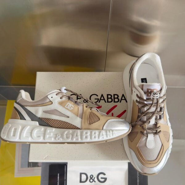 Dolce & Gabbana neueste Paar Freizeitsportschuhe Papa-Schuhe Laufschuhe Top-Version (D3ZA4)