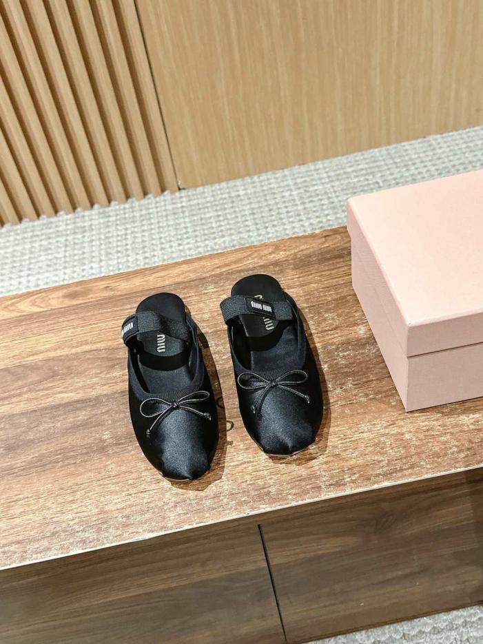 replica,schuhe,beste,kaufen,1:1,besten,seiten,Replik,turnschuhe,sneakers Miu Miu French Fairy Ballet Halbschuhe mit Schleifenverzierung an der Spitze (Q1FKJ) replica,schuhe,beste,kaufen,1:1,besten,seiten,Replik,turnschuhe,sneakers Miu Miu French Fairy Ballet Halbschuhe mit Schleifenverzierung an der Spitze (Q1FKJ)