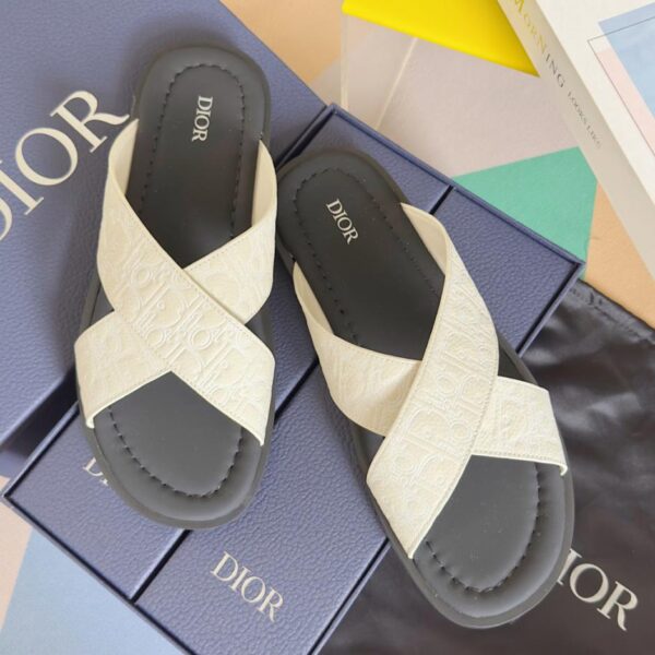 Dior neueste Alias-Serie Herren-Sandalen mit gekreuzten Riemen, Strandschuhe, Top-Version (RX90Y)