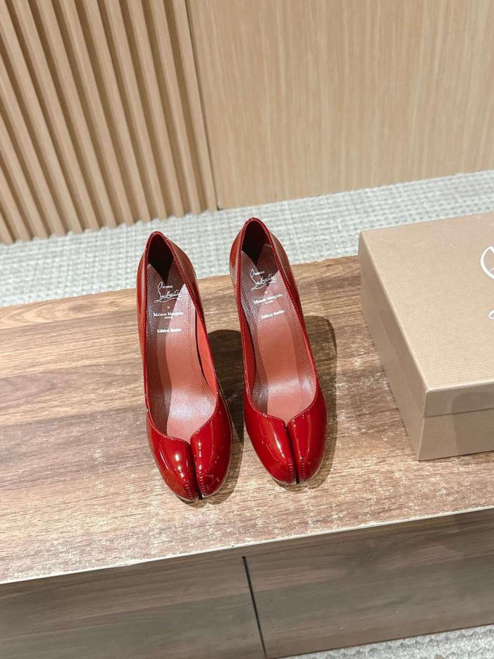 replica,schuhe,beste,kaufen,1:1,besten,seiten,Replik,turnschuhe,sneakers Christian Louboutin x Maison Margiela Collaboration-Schuhserie Split-Toe High Heels (3J) replica,schuhe,beste,kaufen,1:1,besten,seiten,Replik,turnschuhe,sneakers Christian Louboutin x Maison Margiela Collaboration-Schuhserie Split-Toe High Heels (3J)