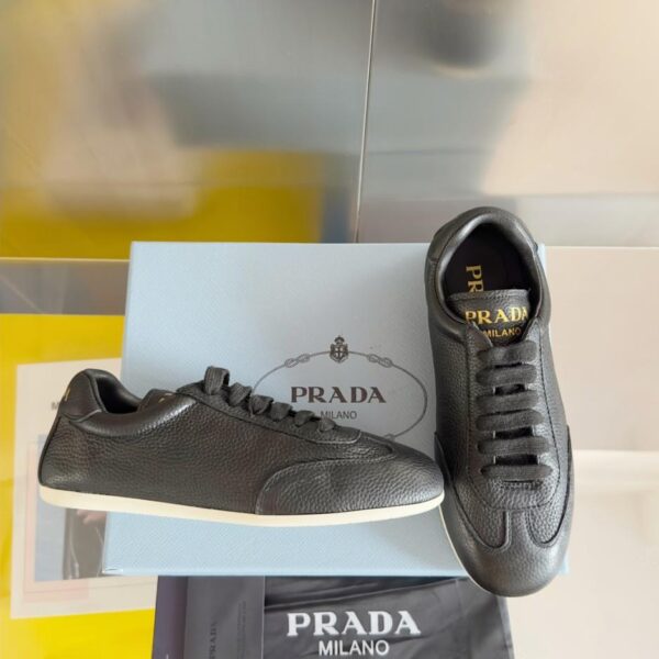 replica,schuhe,beste,kaufen,1:1,besten,seiten,Replik,turnschuhe,sneakers Prada neueste Paar dicken Boden Dreieck-Logo lässige Sportschuhe Top-Version (PUJHE)