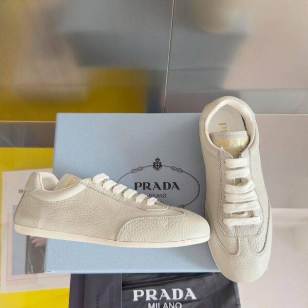 replica,schuhe,beste,kaufen,1:1,besten,seiten,Replik,turnschuhe,sneakers Prada neueste Paar dicken Boden Dreieck-Logo lässige Sportschuhe Top-Version (Y6KKV)