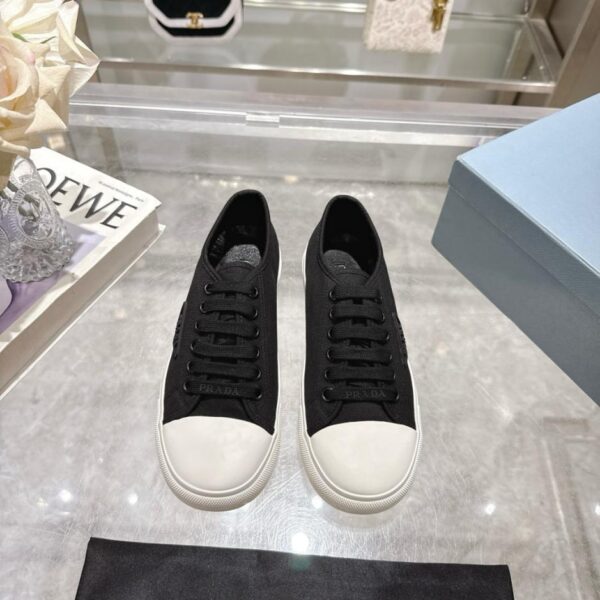 replica,schuhe,beste,kaufen,1:1,besten,seiten,Replik,turnschuhe,sneakers Prada Canvas-Schuhe mit runder Spitze (B228N)