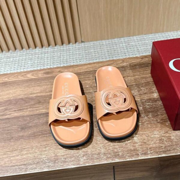 replica,schuhe,beste,kaufen,1:1,besten,seiten,Replik,turnschuhe,sneakers Neue Strandschuhe mit Klettverschluss von Gucci, Lederschuhe mit G-Schnalle und Diamanten (2XX7U)