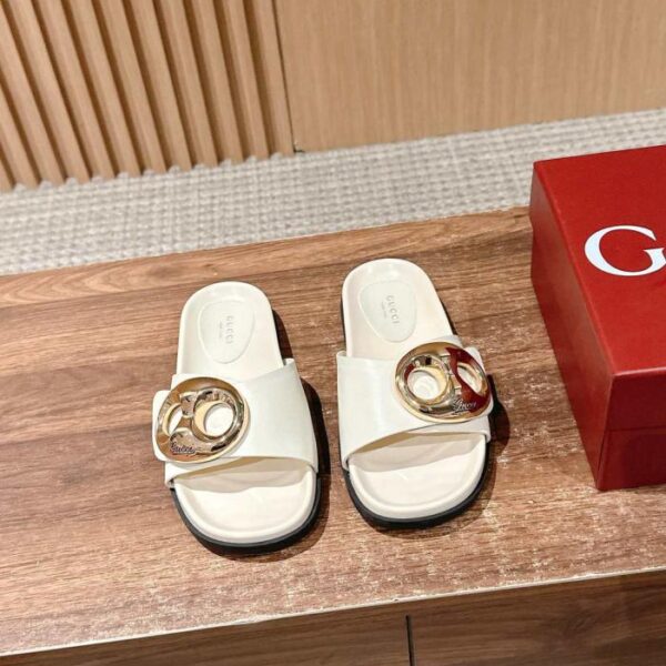 replica,schuhe,beste,kaufen,1:1,besten,seiten,Replik,turnschuhe,sneakers Neue Strandschuhe mit Klettverschluss von Gucci, Lederschuhe mit G-Schnalle und Diamanten (M0PKB)
