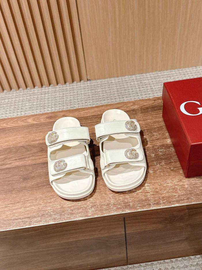 replica,schuhe,beste,kaufen,1:1,besten,seiten,Replik,turnschuhe,sneakers Neue Strandschuhe mit Klettverschluss von Gucci, Lederschuhe mit G-Schnalle und Diamant-Schnalle (CXC4D) replica,schuhe,beste,kaufen,1:1,besten,seiten,Replik,turnschuhe,sneakers Neue Strandschuhe mit Klettverschluss von Gucci, Lederschuhe mit G-Schnalle und Diamant-Schnalle (CXC4D)