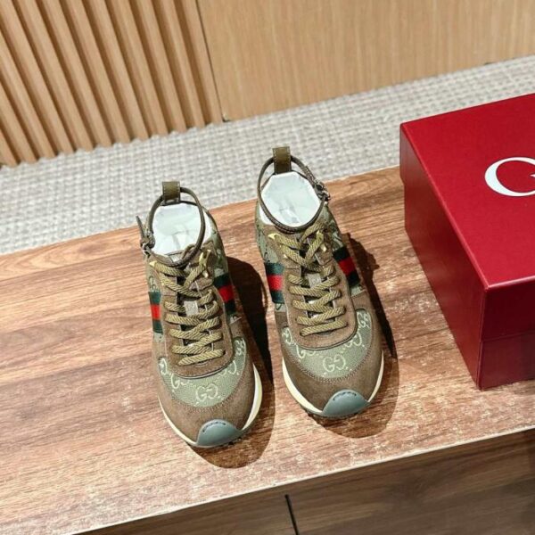 replica,schuhe,beste,kaufen,1:1,besten,seiten,Replik,turnschuhe,sneakers Guccis neuestes Laufstegmodell, die Re-Motion-Serie, lässige Sportschuhe mit dicker Sohle (MTY7Q)
