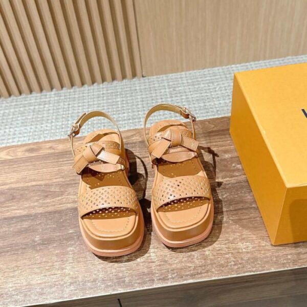 replica,schuhe,beste,kaufen,1:1,besten,seiten,Replik,turnschuhe,sneakers Louis Vuitton Frühjahr/Sommer Jelly Sandalen (N0SVZ)