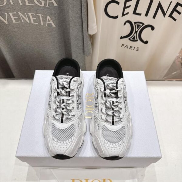Dior Vibe Half-Slip Casual Sneakers, erweiterte Version (WGS7J)