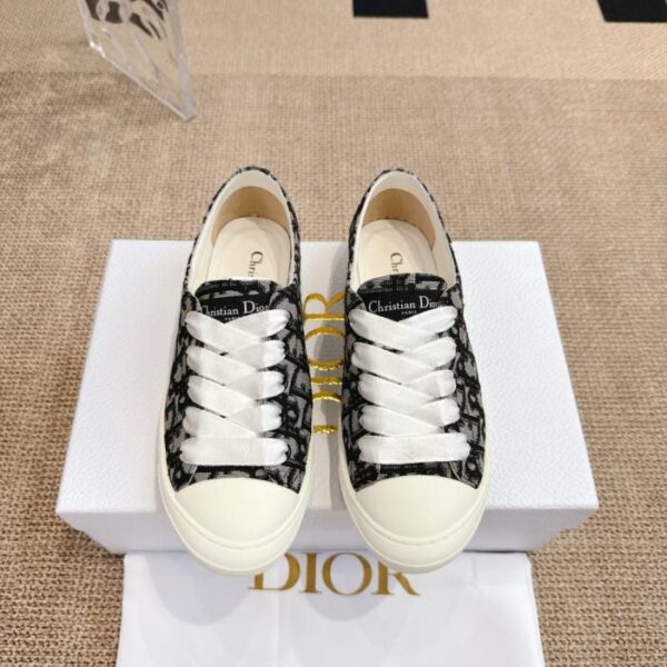 Dior Lucky Sneakers (1VXVO)