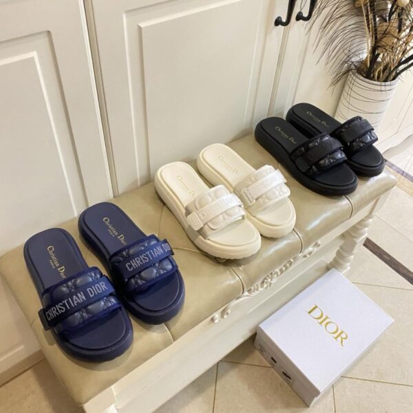Neue Dior-Slipper mit original bestickter Oberfläche und leichter EVA-Laufsohle (VFX5G)