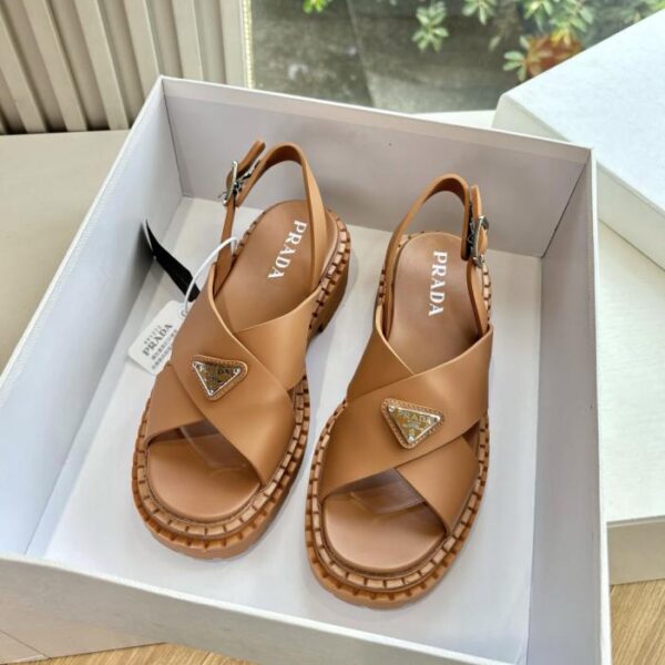 replica,schuhe,beste,kaufen,1:1,besten,seiten,Replik,turnschuhe,sneakers Pradas neueste Sandalen, Pig Cage Schuhe G036 (F4TPL)