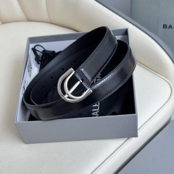 Balenciaga, 2,5 cm breites importiertes Kalbsleder mit Vintage-Hardware aus reinem Kupfer (VW42N)