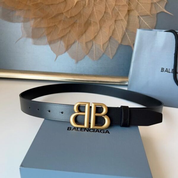 Balenciaga, 3,0 cm breites importiertes Kalbsleder mit Vintage-Hardware aus reinem Kupfer (K3YKW)