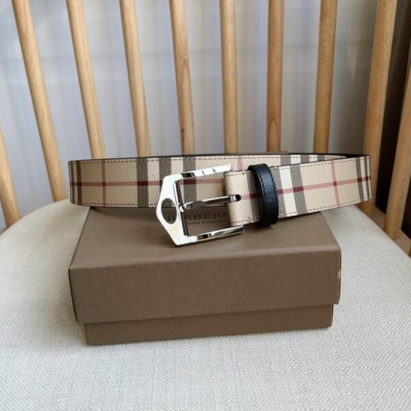 replica,schuhe,beste,kaufen,1:1,besten,seiten,Replik,turnschuhe,sneakers Neues Burberrry Counter Synchronisation London Plaid mit Hohlschnalle Schnallenbreite 3,5cm (KVIEF)