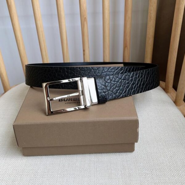 Neues Burberry-Kalbsleder mit synchroner Zählerfunktion und palladiumbeschichteter B-förmiger Schnalle, Breite 3,5 cm (ZZZJ4)