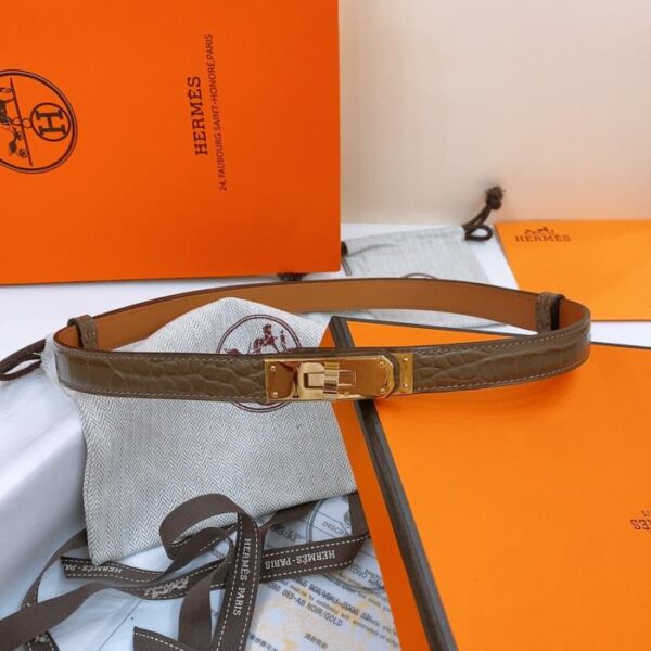 replica,schuhe,beste,kaufen,1:1,besten,seiten,Replik,turnschuhe,sneakers Kelly 1.8 Belt Gürtel aus Epsom-Kalbsleder mit Krokodilprägung (I0V1F)