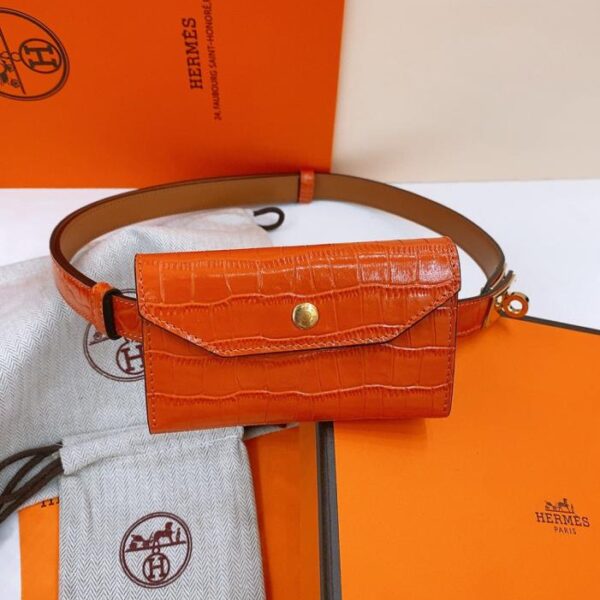 replica,schuhe,beste,kaufen,1:1,besten,seiten,Replik,turnschuhe,sneakers Hermes Little Kelly Hochglanz-Gürtel mit Krokodilmuster, 1,7 cm (P5POR)