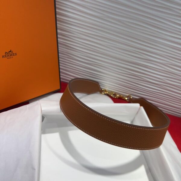 Hermès Kelly-Taschen-Schultergurtdetails der Swift- und Epsom TC-Leder-Schultergurte (SIO8I)