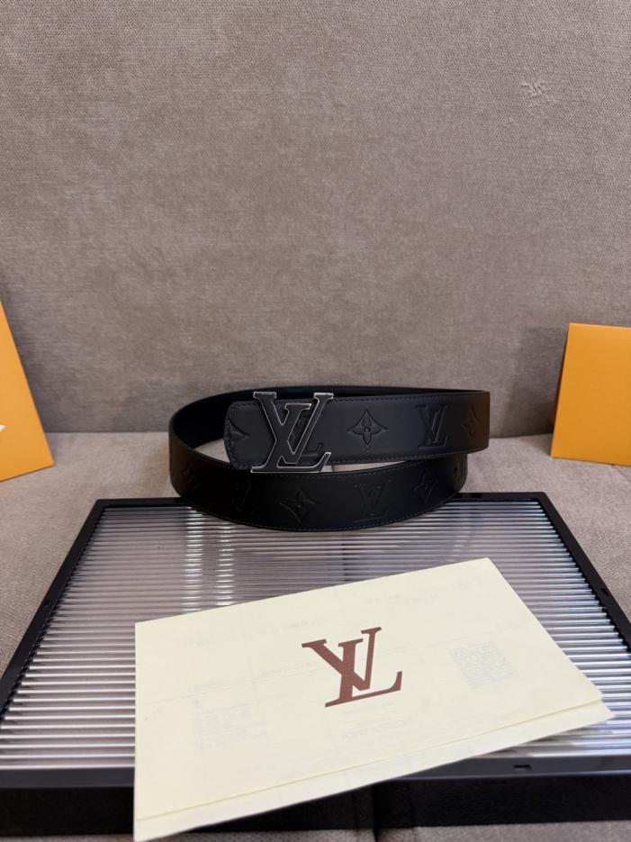 replica,schuhe,beste,kaufen,1:1,besten,seiten,Replik,turnschuhe,sneakers LV Dimension 4.0 Wendegürtel mit geprägten LV-Buchstaben und Monogram-Blumen aus Leder (69G53) replica,schuhe,beste,kaufen,1:1,besten,seiten,Replik,turnschuhe,sneakers LV Dimension 4.0 Wendegürtel mit geprägten LV-Buchstaben und Monogram-Blumen aus Leder (69G53)