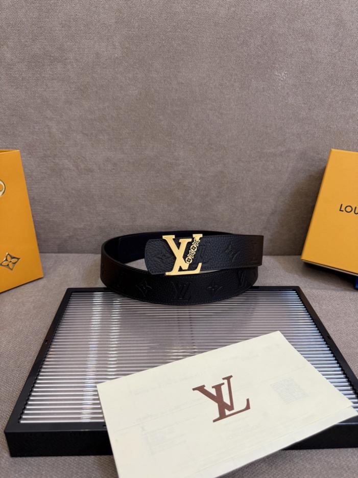 replica,schuhe,beste,kaufen,1:1,besten,seiten,Replik,turnschuhe,sneakers LV Dimension 4.0 Wendegürtel aus Leder mit geprägtem LV-Schriftzug und floralem Monogramm (YK6JT) replica,schuhe,beste,kaufen,1:1,besten,seiten,Replik,turnschuhe,sneakers LV Dimension 4.0 Wendegürtel aus Leder mit geprägtem LV-Schriftzug und floralem Monogramm (YK6JT)