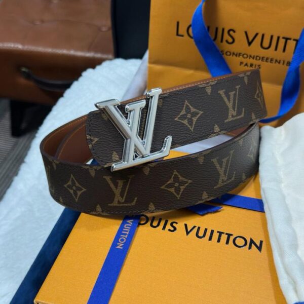 replica,schuhe,beste,kaufen,1:1,besten,seiten,Replik,turnschuhe,sneakers LV Louis Vuitton M8846 Schwarzes Monogramm Breite 4,0 cm Neue Boutique LV Schnalle (AOZ8S)