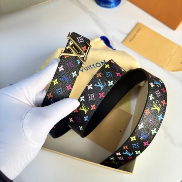 replica,schuhe,beste,kaufen,1:1,besten,seiten,Replik,turnschuhe,sneakers LV Damengürtel, Breite 3,0 cm, Collaborative Flower Collection (2VW3C)