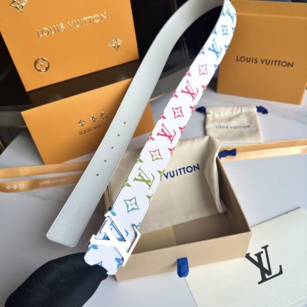 replica,schuhe,beste,kaufen,1:1,besten,seiten,Replik,turnschuhe,sneakers LOUIS VUITTON neueste Version in 40 mm breiten Zählern (FHE00)