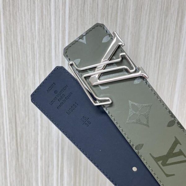 LV Pyramide 40 mm Wendegürtel (XM82W)