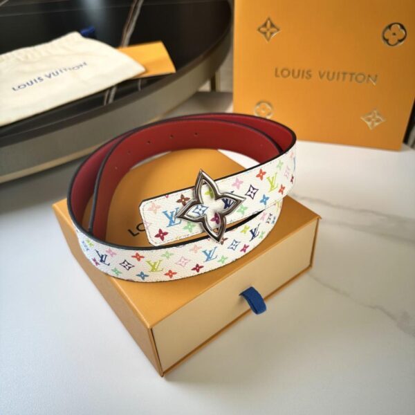 replica,schuhe,beste,kaufen,1:1,besten,seiten,Replik,turnschuhe,sneakers LV Damengürtel, Breite 3,5 cm, Collaborative Flower Collection (NCJU5)