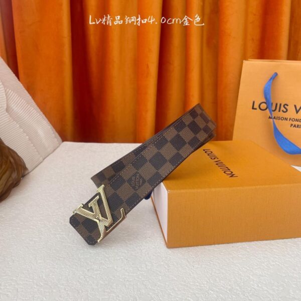 replica,schuhe,beste,kaufen,1:1,besten,seiten,Replik,turnschuhe,sneakers 【LOUIS VUITTON】 Klassische Originalqualität. Eine Seite ist klassisch bedruckt und die andere Seite ist in Leinwandbindung. Original hochwertige Stahlschnalle, Breite 4,0 cm (26ZW3)
