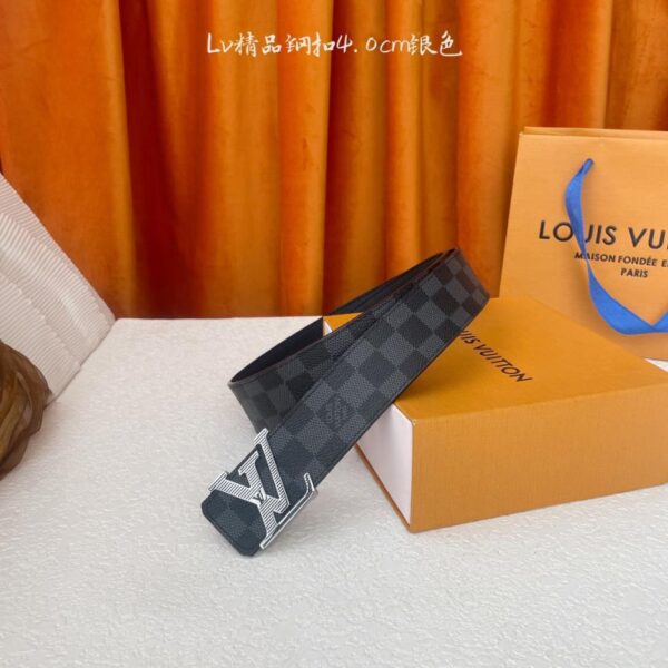 replica,schuhe,beste,kaufen,1:1,besten,seiten,Replik,turnschuhe,sneakers 【LOUIS VUITTON】 Klassische Originalqualität. Eine Seite ist klassisch bedruckt und die andere Seite ist in Leinwandbindung. Original hochwertige Stahlschnalle, Breite 4,0 cm (7WXD0)