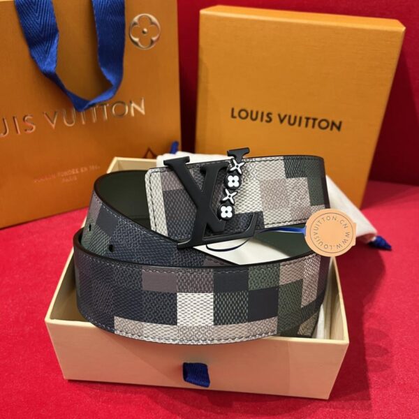 replica,schuhe,beste,kaufen,1:1,besten,seiten,Replik,turnschuhe,sneakers Neuer Hochleistungsgürtel von Louis Vuitton für Herren, Breite 4 cm (LJUF7)