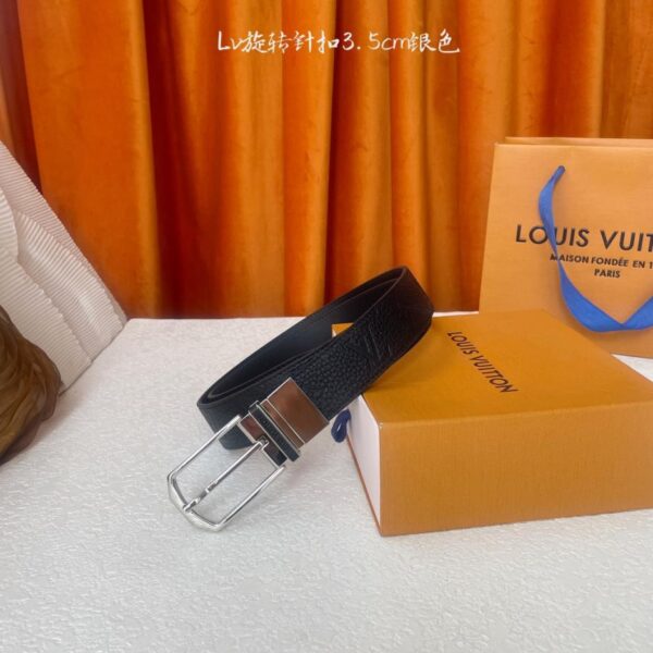 【LOUIS VUITTON】 Klassische Boutique-Drehdornschließe, Breite 3,5 cm (1Y24C)