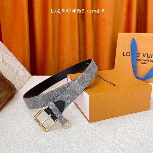 replica,schuhe,beste,kaufen,1:1,besten,seiten,Replik,turnschuhe,sneakers Klassische Louis Vuitton Qualität. Grauer Markenschriftzug auf Stoff mit schwarzer Ledersohle. Breite 3,0cm (F8RSK).