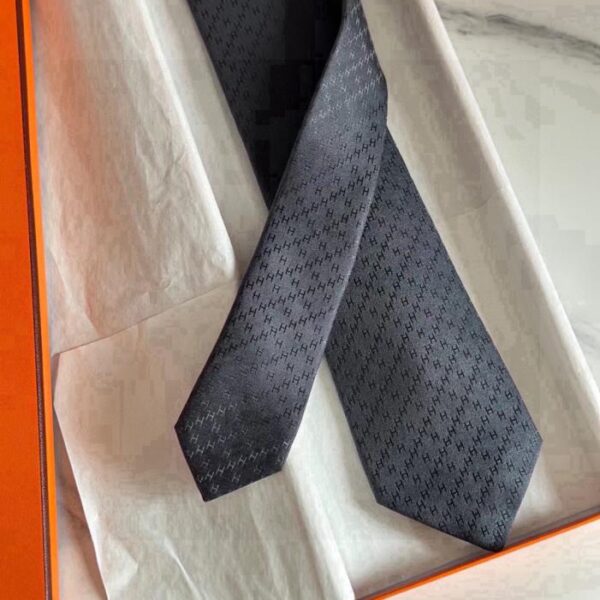replica,schuhe,beste,kaufen,1:1,besten,seiten,Replik,turnschuhe,sneakers Hermès Herren-Krawatte „Diamond H Plaid“, neue Serie, 100 % Top-Twill-Seide, handgefertigte Individualisierung (WLJKF)