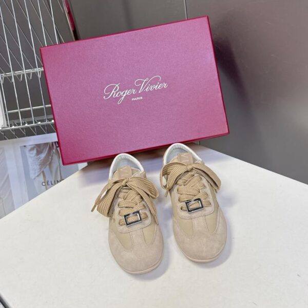 replica,schuhe,beste,kaufen,1:1,besten,seiten,Replik,turnschuhe,sneakers Roger Vivier Roger Vivier RV Herbst und Winter neueste deutsche Trainingsschuhe (AYZQX)