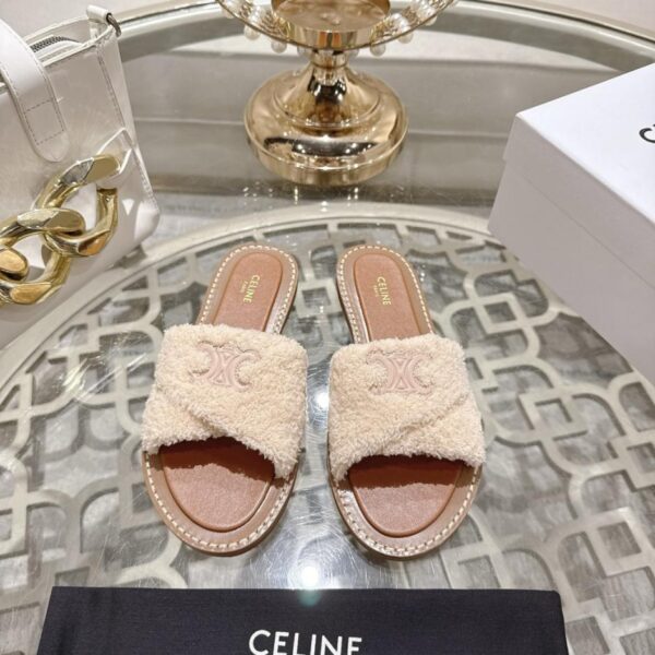replica,schuhe,beste,kaufen,1:1,besten,seiten,Replik,turnschuhe,sneakers Celine Herbst pflanzt Gras 🌿 neueste Sandalen-Serie (V772X)